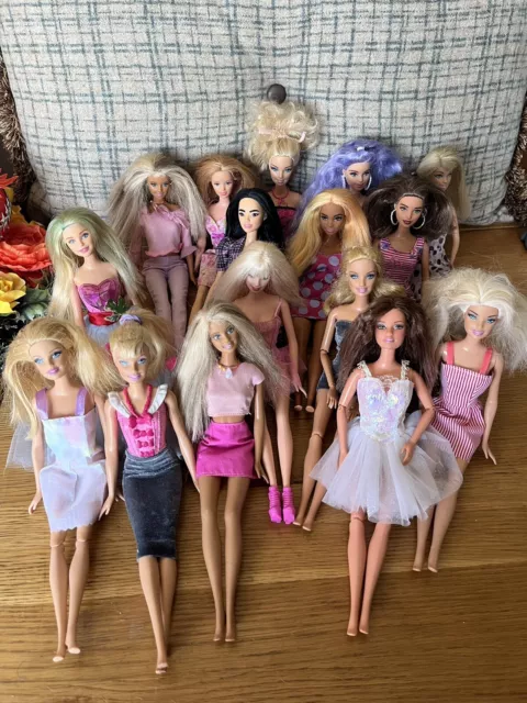 Beautiful Barbie Doll Bundle 16 Dolls All Dressed