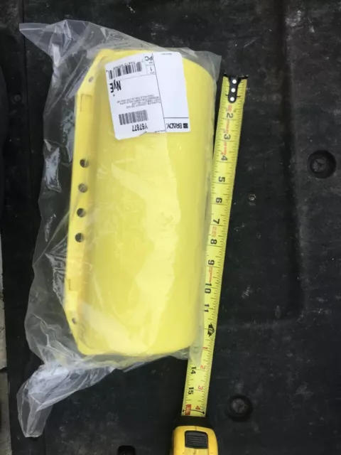 Brady  Plug lock out large 220V/550V Yellow