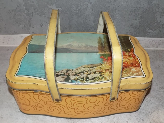 ANCIENNE BOITE A Musique Tole Emile Camelin Ours Polaire Mecanique EUR