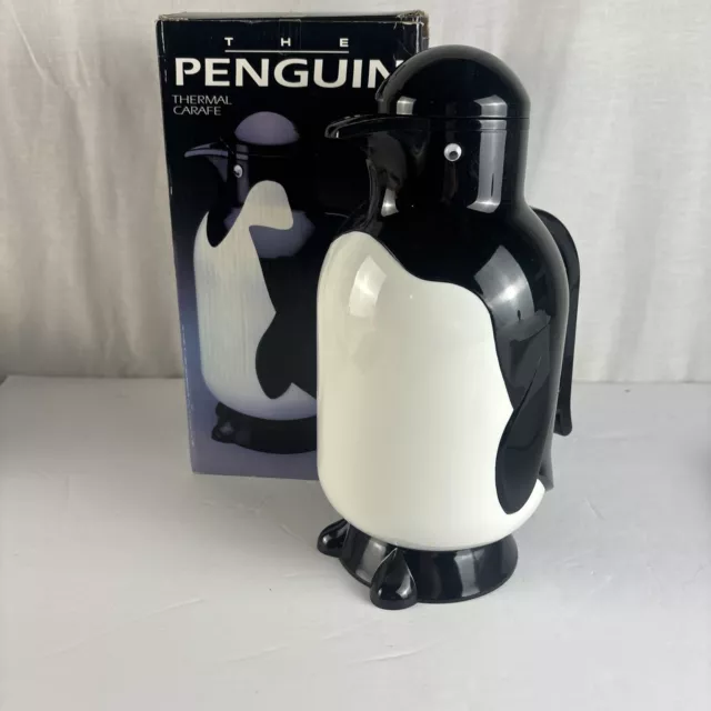 Metrokane Penguin Thermal Carafe Holds 1 quart Hot or cold With Box