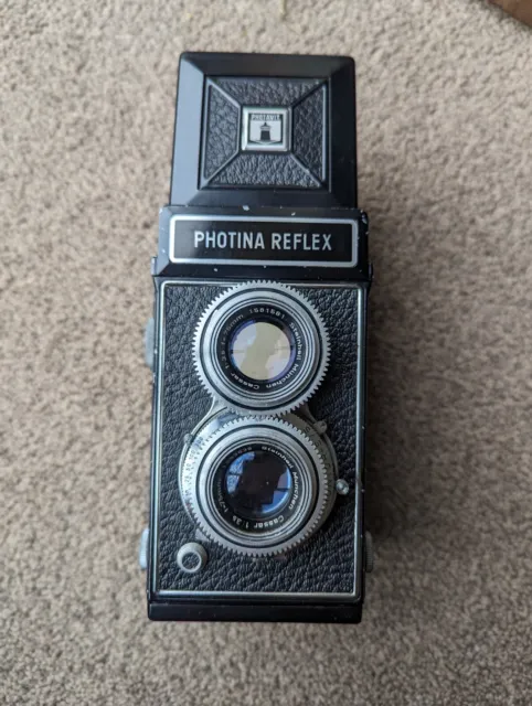 Photina Reflex Medium Format 6x6 120 Film TLR Camera & case (Read Description)
