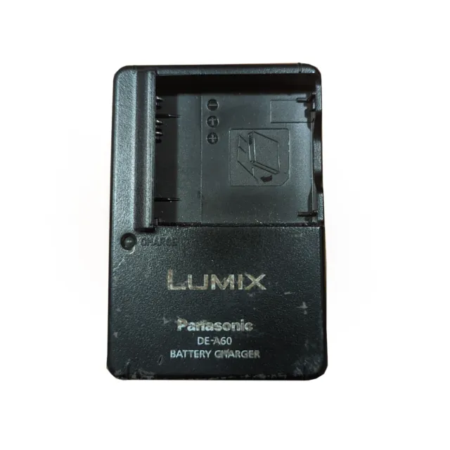 Panasonic Lumix DE-A60 DEFEKT Akku Ladegerät DE A60