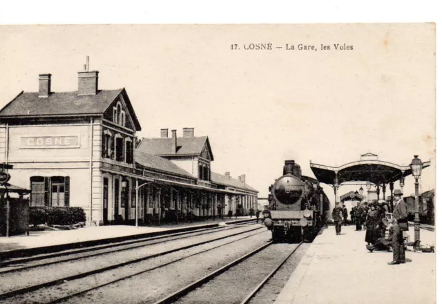 CPA de Cosne (58 Nièvre), La Gare, 1910s