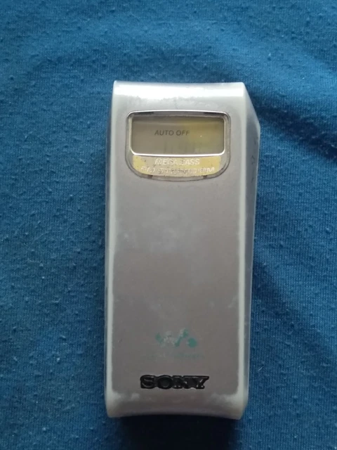 MINI RADIO SONY Walkman SRF-M95 con pila AAA de calidad incluida