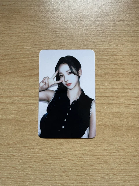 AESPA GIRLS KMS Kmstation China Fansign VC POB R3 Karina Photocard