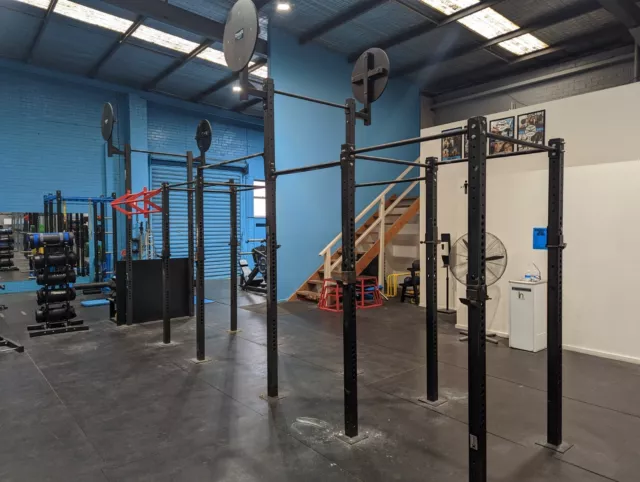 Huge 5 Cell fully braced freestanding CrossFit/Fitness Rig