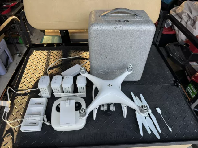 dji phantom 4 pro w/ 4 Batteries