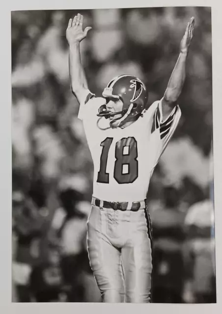 1980s Atlanta Falcons #18 Mick Luckhurst Field Goal Kicker Vintage Press Photo