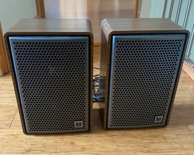 GRUNDIG HIFI BOX 303 Ma Speakers 25w, 4Ohms. Made in West Germany