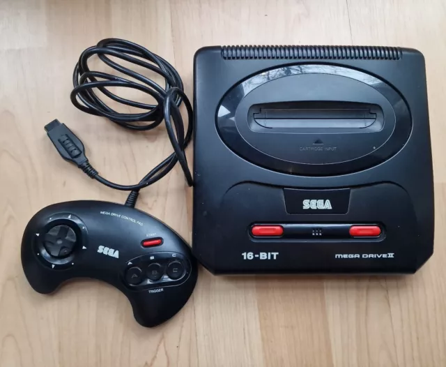 Sega Mega Drive II Console PAL and original Controller