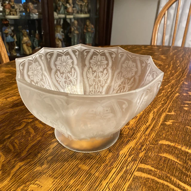 Vintage Etched Glass Shade, 4" Fitter