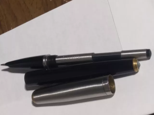 parker fountain pen. Not sure of model