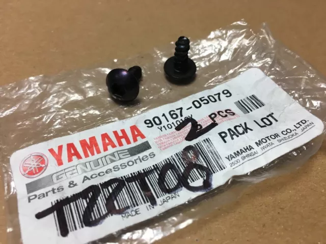 Yamaha 90167-05079 (X2) vis carénage XP500 TMax YP400 Majesty XP 500 YP 400