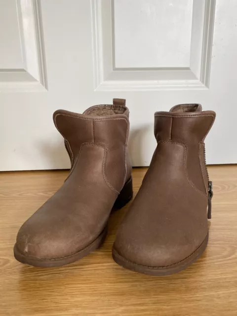Lavelle ugg boots clearance