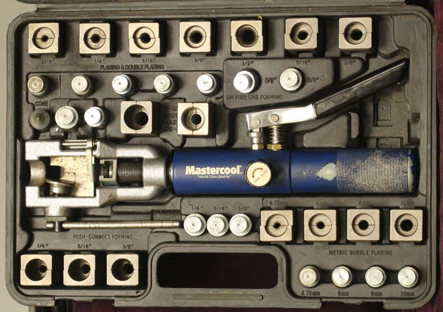MASTERCOOL UNIVERSAL HYDRAULIC Flaring Tool Set 72485 PRC 197.05