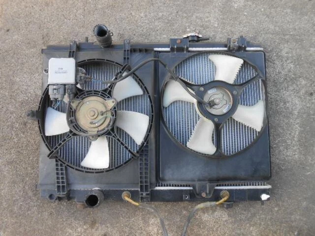 MITSUBISHI DION 2001 TA-CR9W Radiatore MR431505 [Usato] [PA6801183]