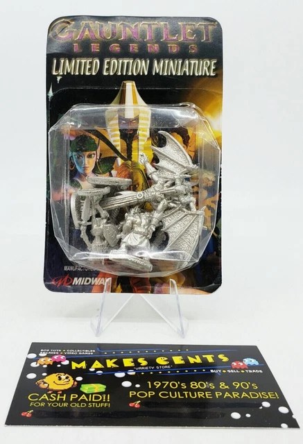 RARE Vintage 1998 Atari Games Metal Figurine Valkyrie