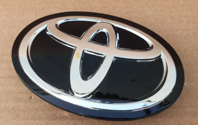 Toyota Corolla 2019 2022toyota Corolla Hatchback Front Radar Emblem