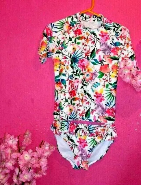 Girls sunsafe deals set
