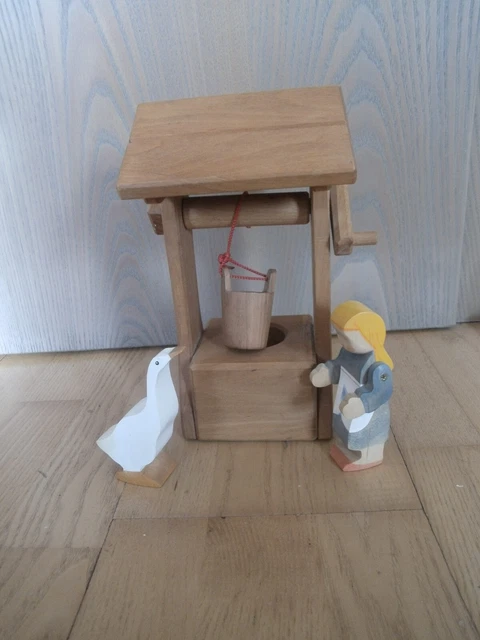 Ostheimer Brunnen Mit Dach – Holzspielzeug, Ca. 10 X 8 X 21 Cm, Für Burganlagen & Fantasievolles Spielen