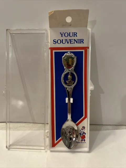 Chicago collector spoon with Man charm!