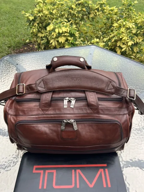 TUMI Alpha Vintage 961D3 Brown Cognac Leather XL 22” Carry On Square Duffle Bag