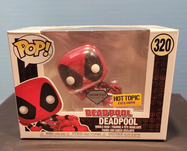 Funko Pop! Marvel - Deadpool #320 Diamond Collection- Hot Topic Exclusive