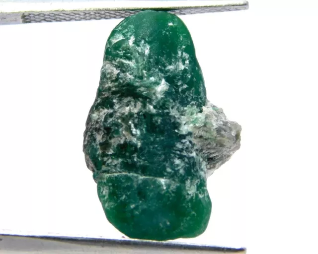 10.0 Cts Natural Beautiful Green Emerald Rough Gemstone .678 2