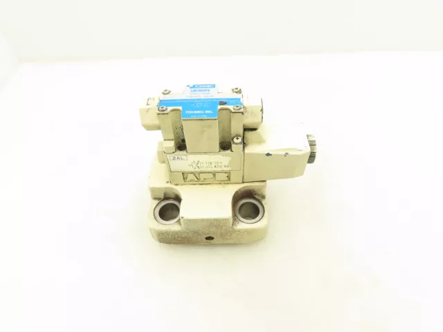 Tokimec Vickers CVC-40-D3-T39-10-JA Solenoid Control Cartridge Valve Cover 24VDC