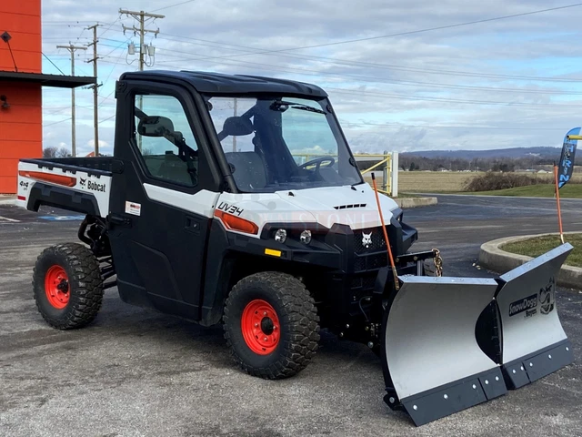 2022 Bobcat Uv34 Utv, Cab, Heat, Dump Bed, 72" V-Blade, 39.9 Hp Gas, 4Wd, Cvt