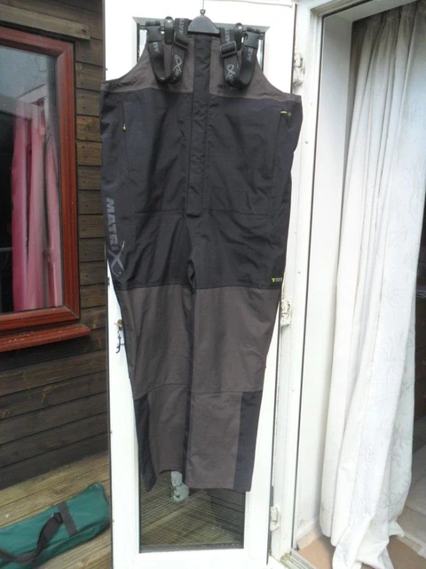 Fox Matrix TRi-Layer Salopetts Match Carp Bib'n'Brace