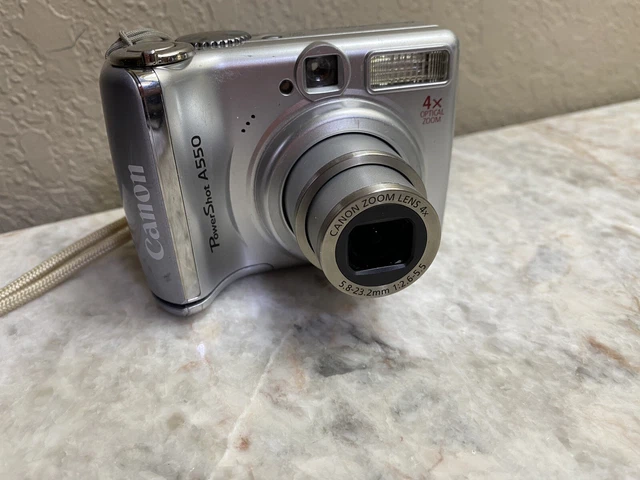 Canon PowerShot A550 7.1MP Digital Camera - Silver - Tested No Memory Card