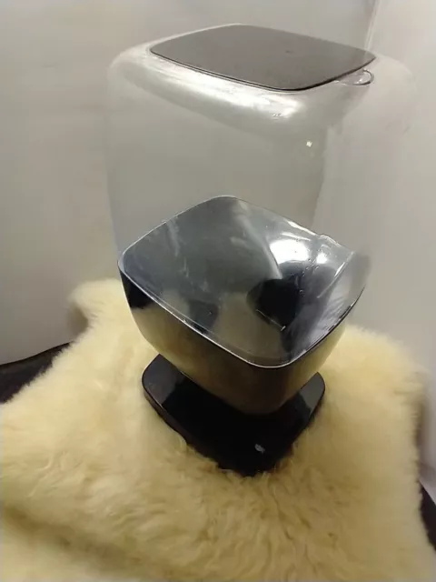 TOUCHLESS SNACK DISPENSER SHARPER IMAGE Motion Activated Dispenser FOR PARTSONLY