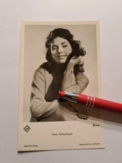 Vera Tschechowa  alte Autogramm/Starpostkarte, UfA, 50/60er Jahre