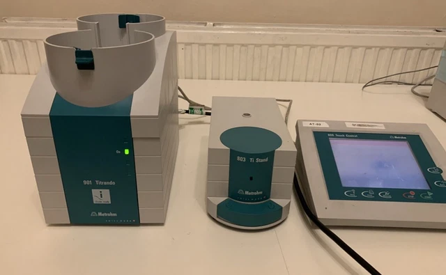 Metrohm 901 Titrando for Karl Fischer Titration with 803 Ti Stand