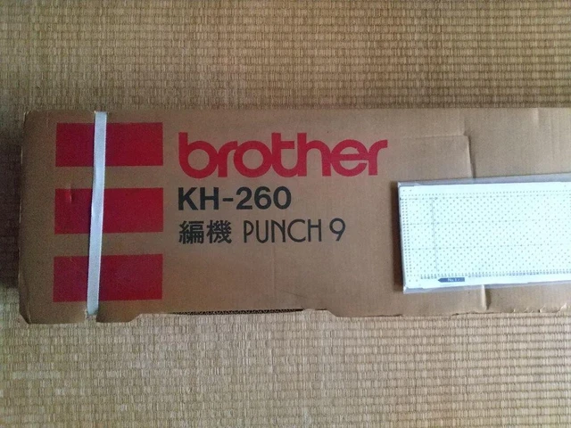 Máquina de tejer Brother KH-260 9 mm paso mantenido completa sin abrir