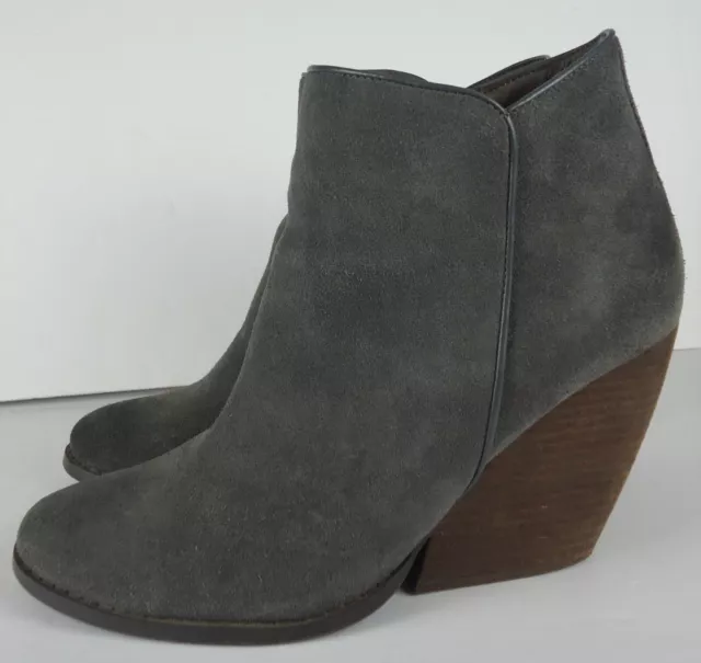 Very Volatile Womens Sz 10 Whitby Ankle Boots Gray Demi Wedge Zip Suede Leather