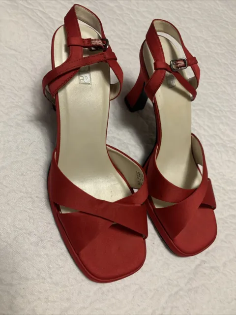 Nordstrom BP Women’s RUBY RED SATIN Strappy Sandals Size 7 Comfortable Heels