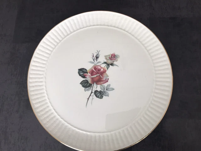 Grand Plat Ancien Faïence De Gien - Bouquets De Roses - Diam 32,5 Cm - 1900-1919