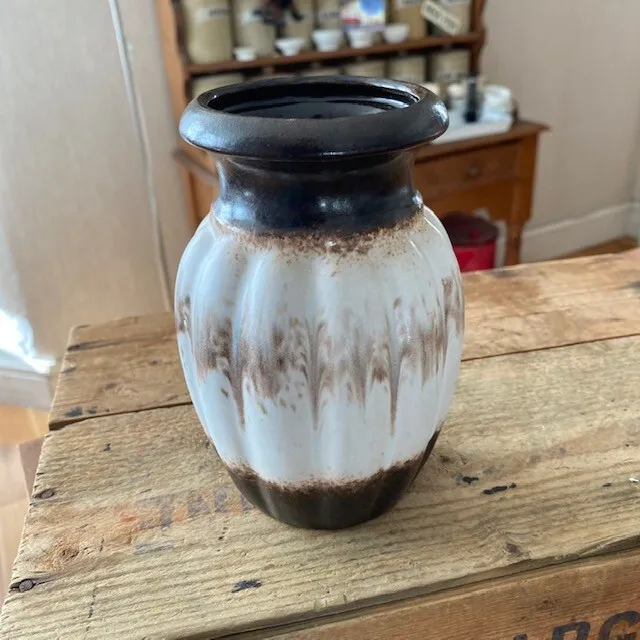 Vintage Scheurich Keramik West German Pottery Shaped Vase – Retro! –