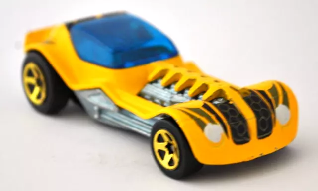 Hot Wheels - gelbes Dieselboy-Druckgussauto, Made in Malaysia von Mattel ab 2006
