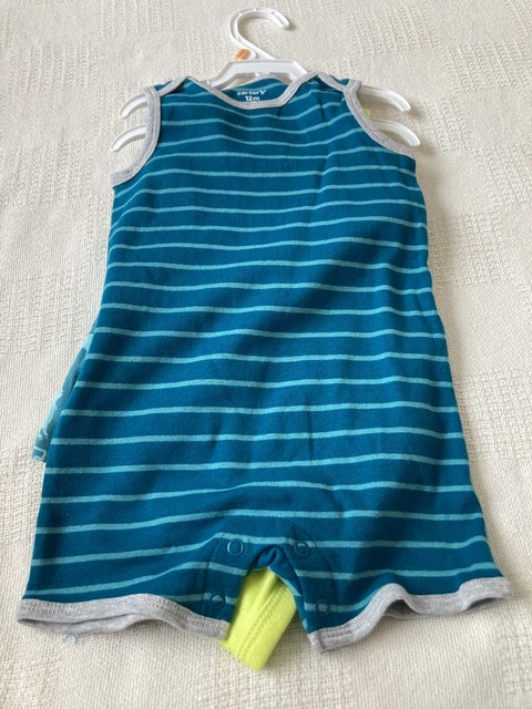 Carters baby boy Dinasour 3 piece knit short outfit size 12 M NWT 2