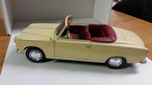 Miniature Solido 108 - Peugeot 403 Cabriolet - Échelle 1/43 - Vintage 1956-1961