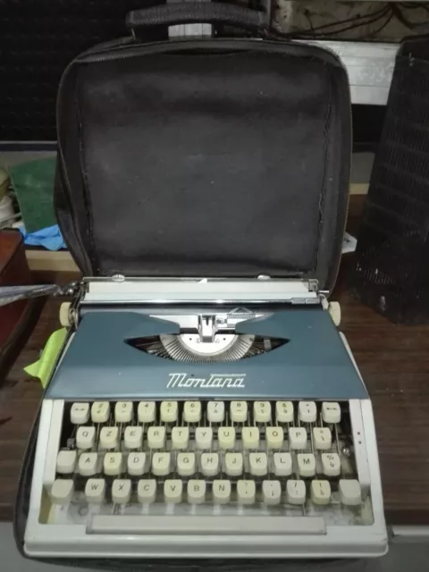 Old Typewriter 1970 Macchina Da Scrivere Vintage Non Funzionante Parti Ricambio