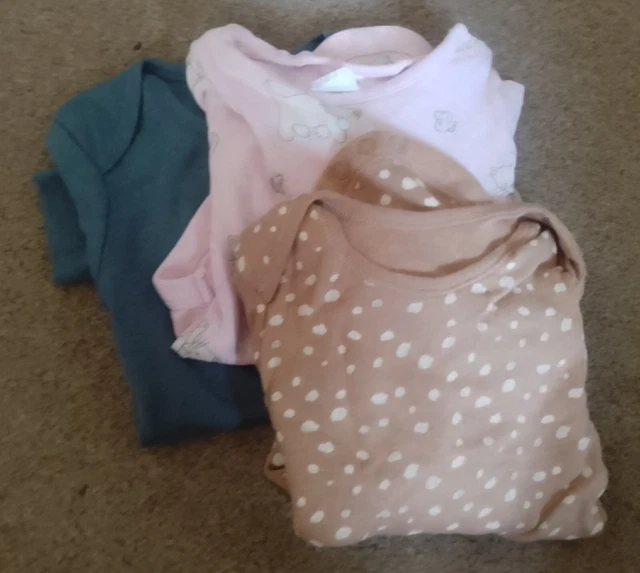 Pacchetto abbigliamento bambina 9-12 mesi 👧