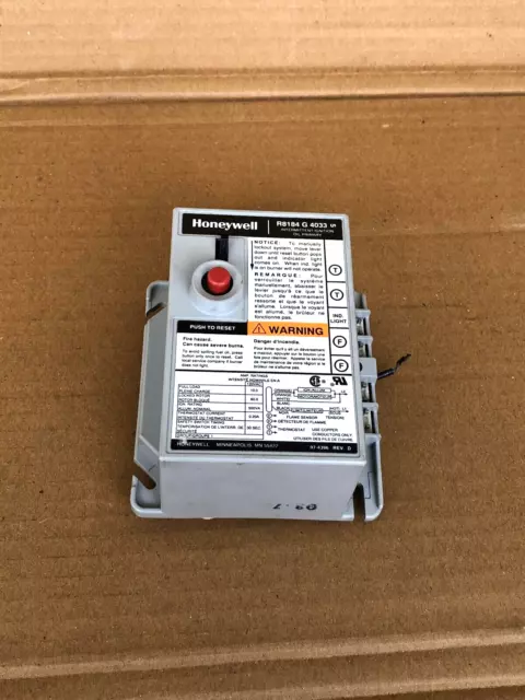 Honeywell R8184G4033 Protectorelay Commande De Brûleur À Huile