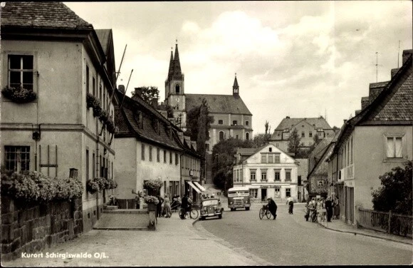 Ak Schirgiswalde in Sachsen, Straßenpartie, Kirche - 3640260