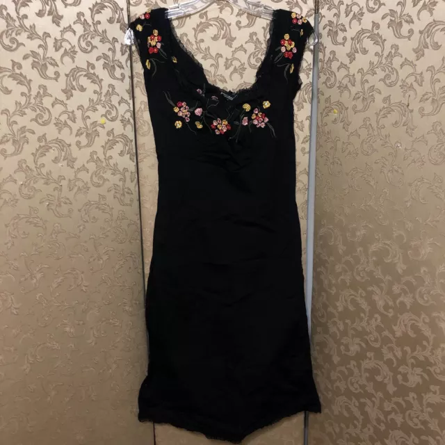 Betsey Johnson Vintage Y2K Black Floral Embroidered Dress Size 4 READ