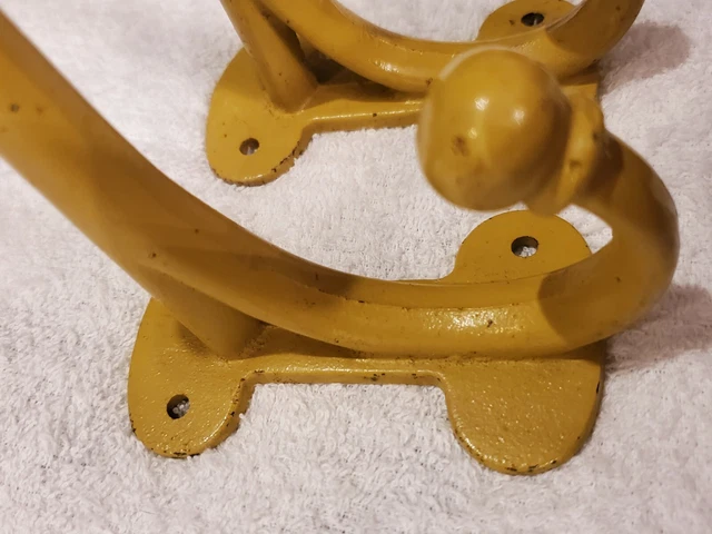 2 Vtg Cast Iron Ornate Yellow Shelf Brackets Architectural Salvage STC Japan 6x6 6