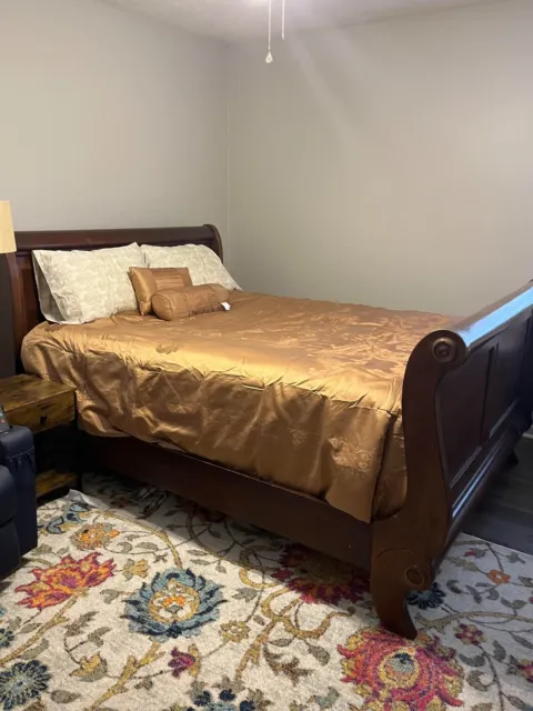 Solid Maple Queen Size Sleigh Bed frame.  Queen mattress included if desired.
